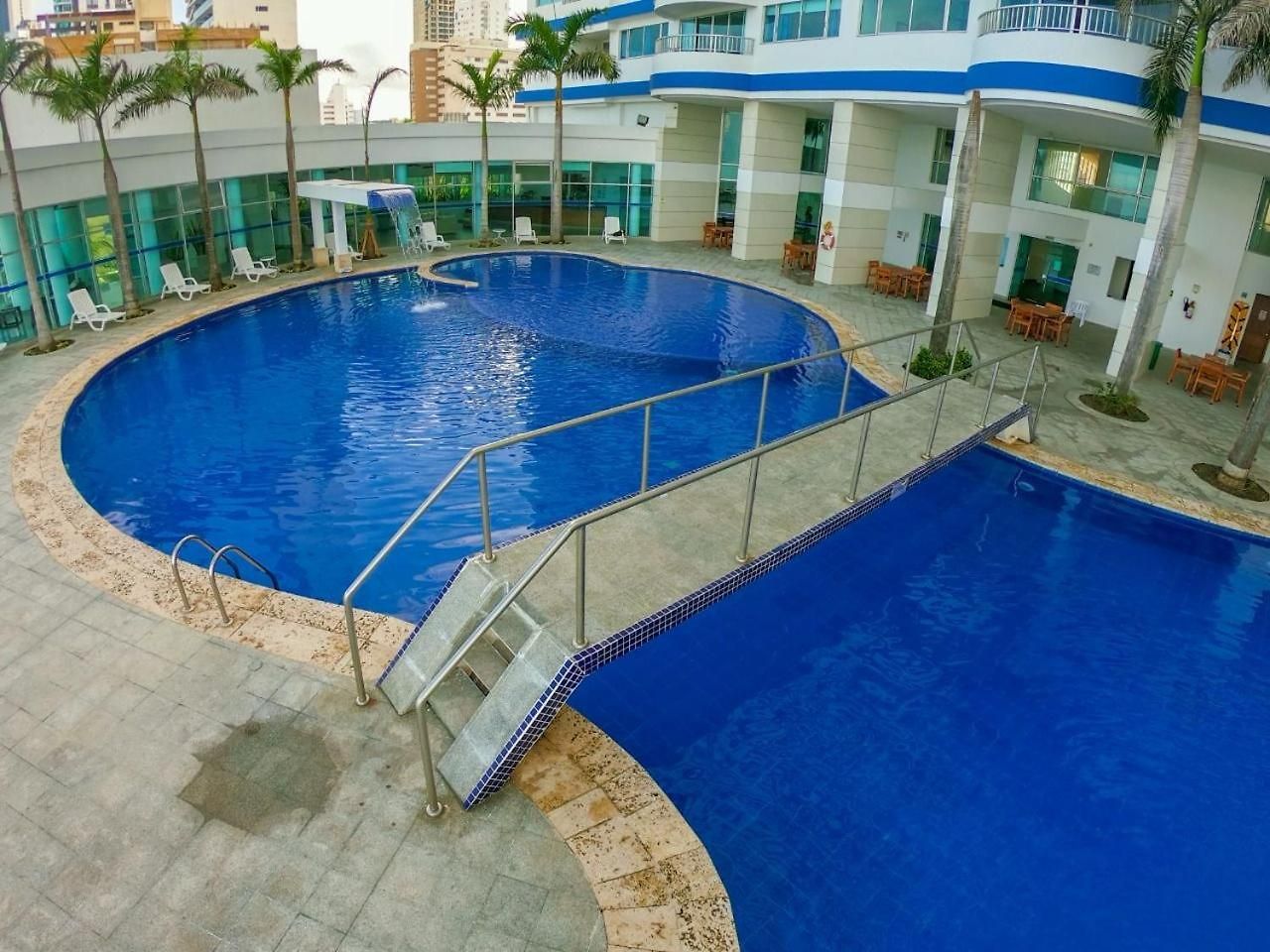Apto En Bocagrande Con Vista Al Mas Piso 22